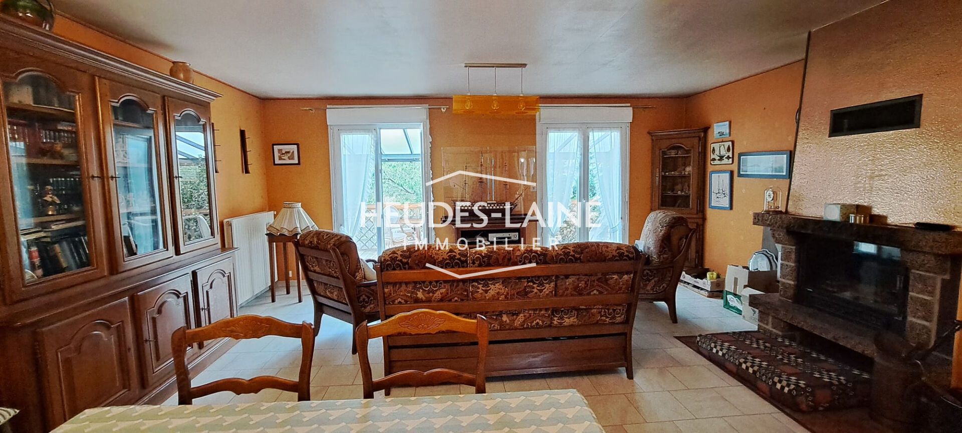 Photo 3 — HEUDES LAINE