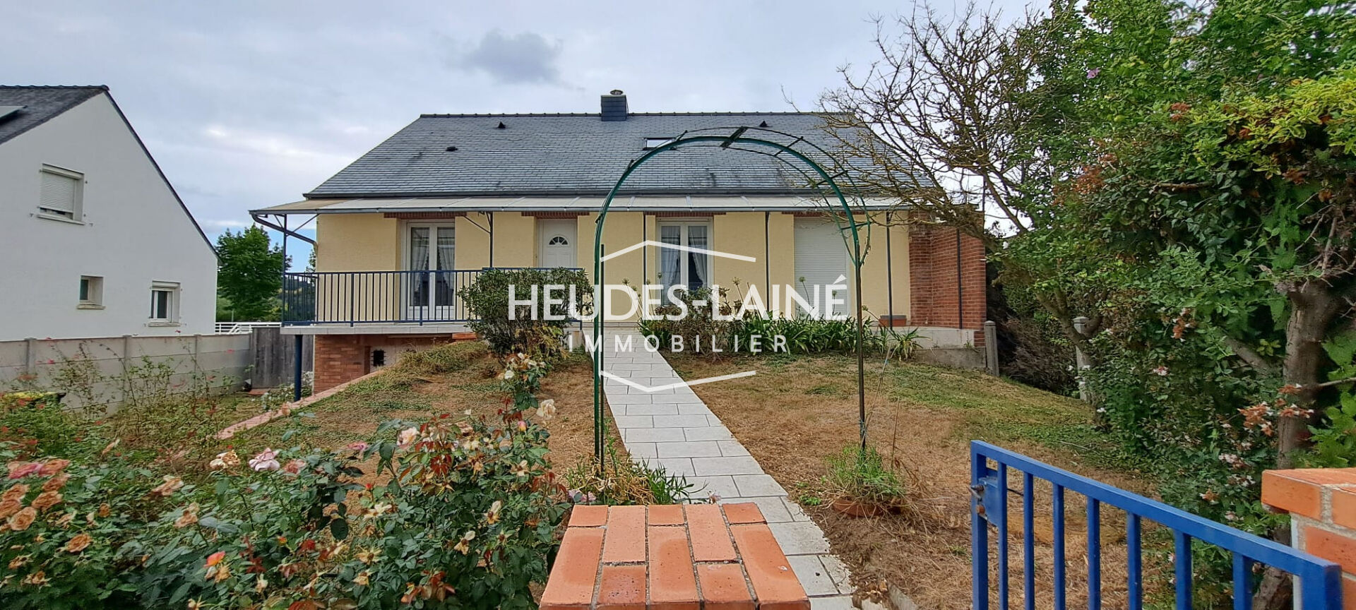 Photo 12 — HEUDES LAINE