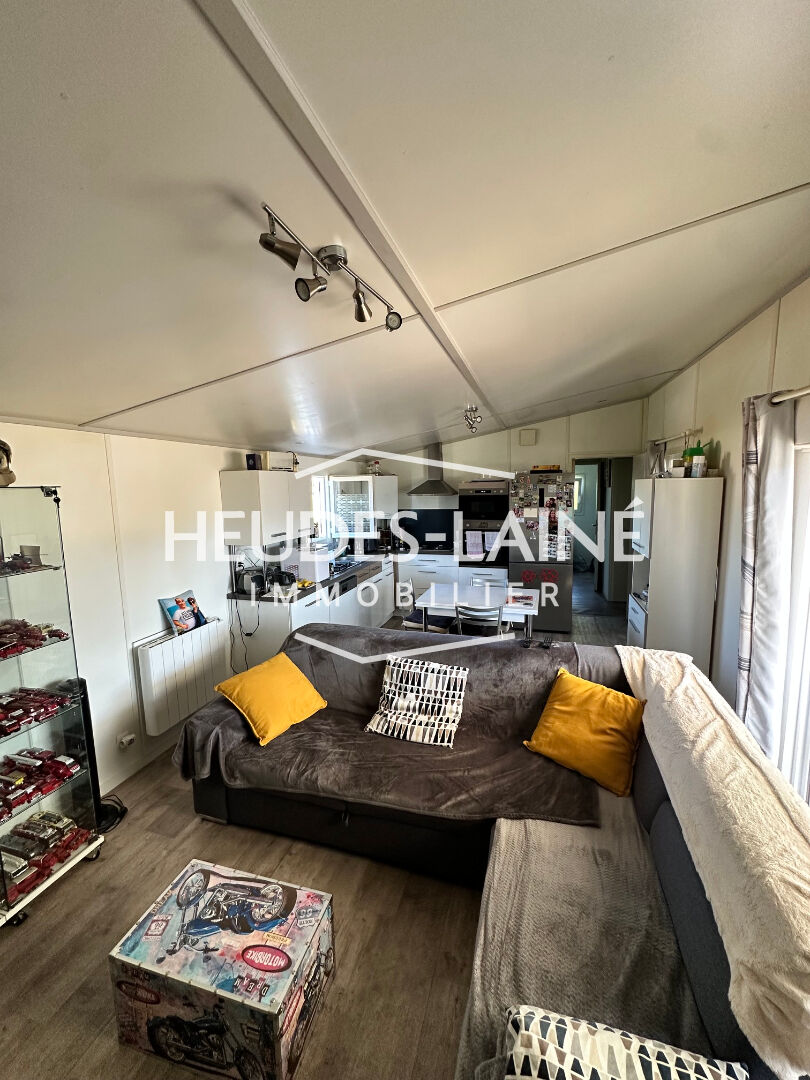 Photo 2 — HEUDES LAINE