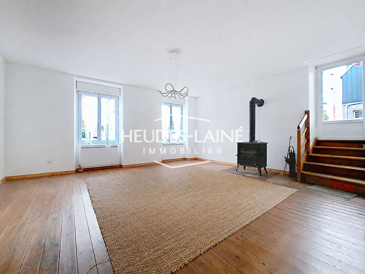 Photo 3 — HEUDES LAINE