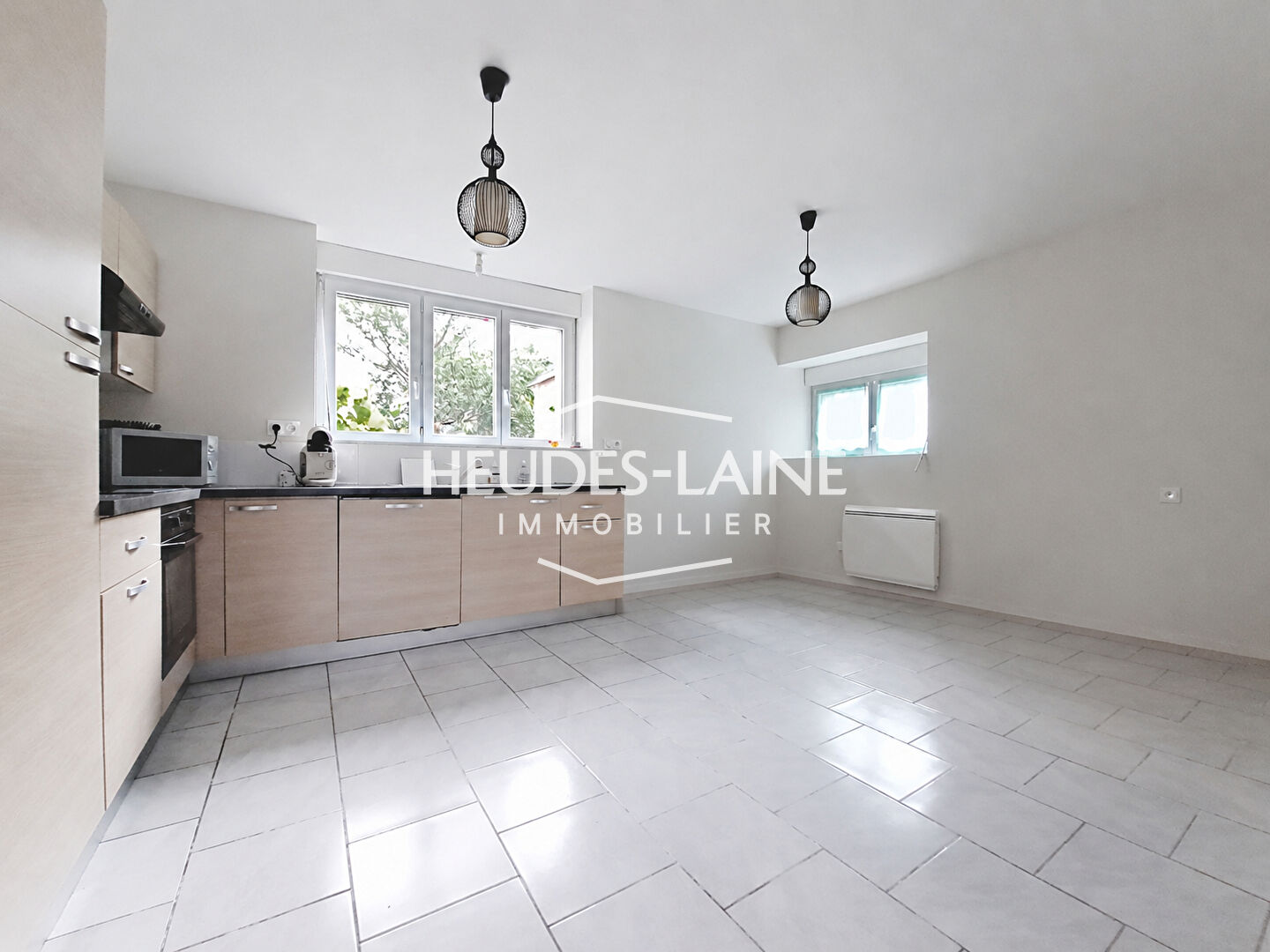 Photo 2 — HEUDES LAINE