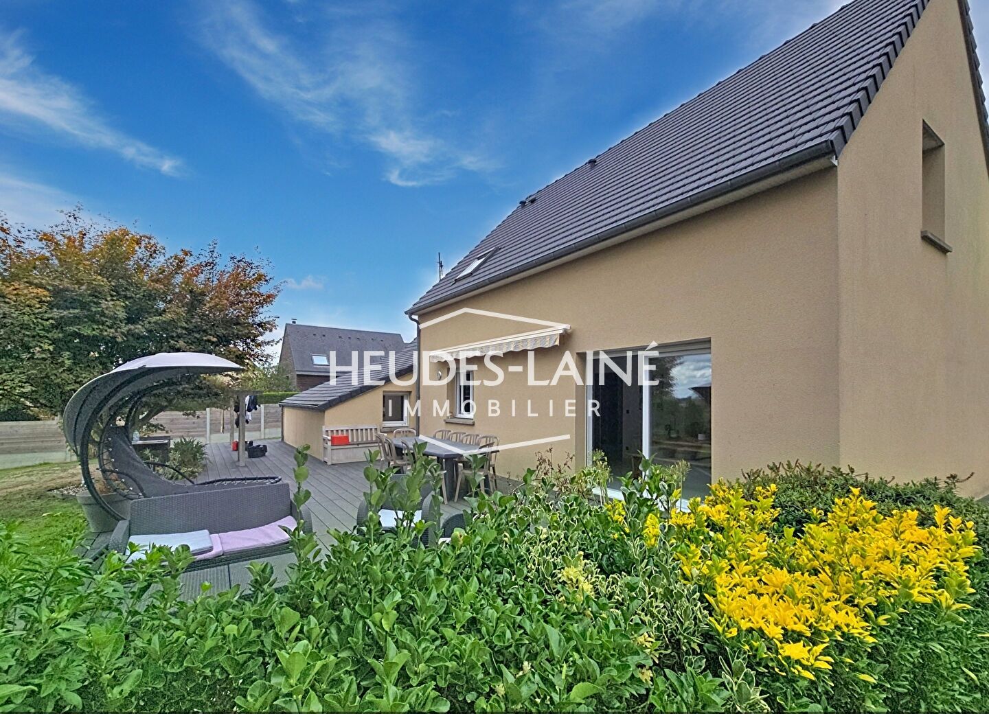 Photo 2 — HEUDES LAINE