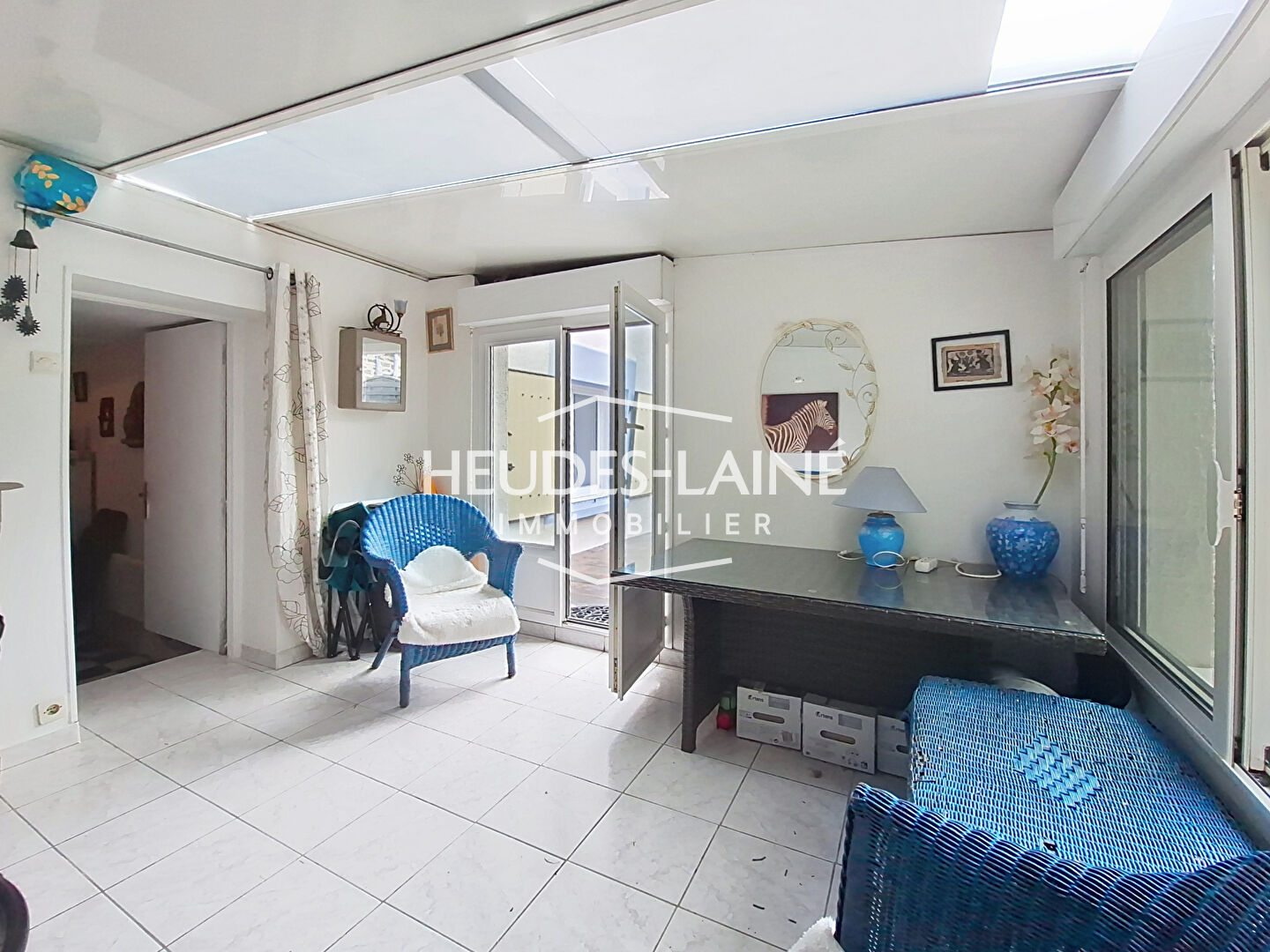 Photo 6 — HEUDES LAINE
