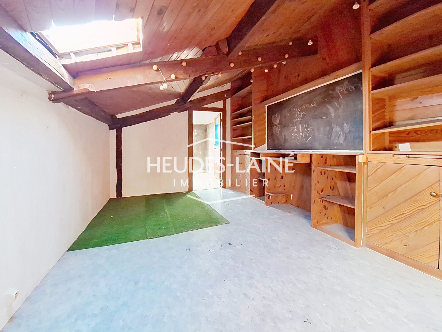 Photo 10 — HEUDES LAINE