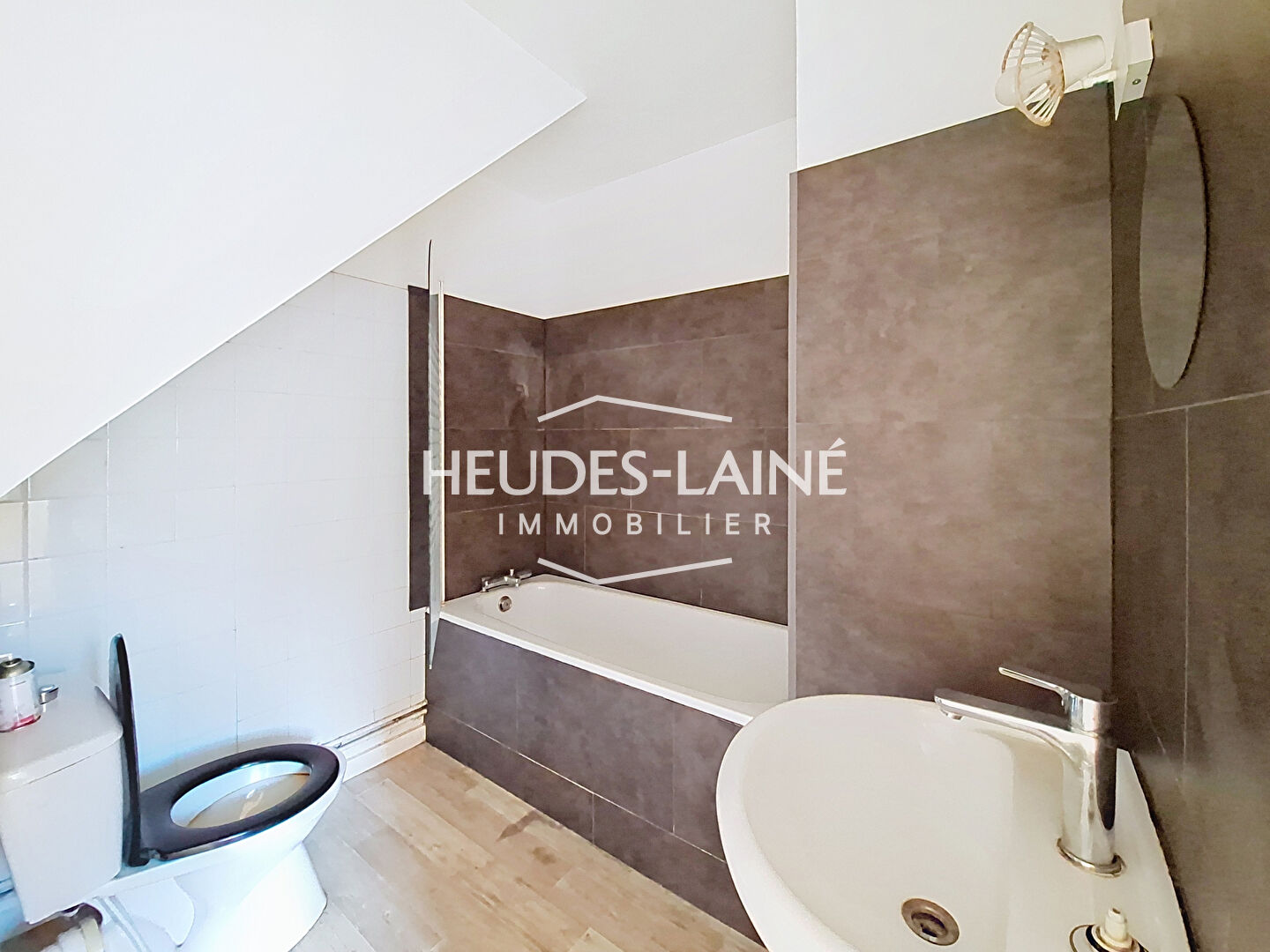 Photo 6 — HEUDES LAINE