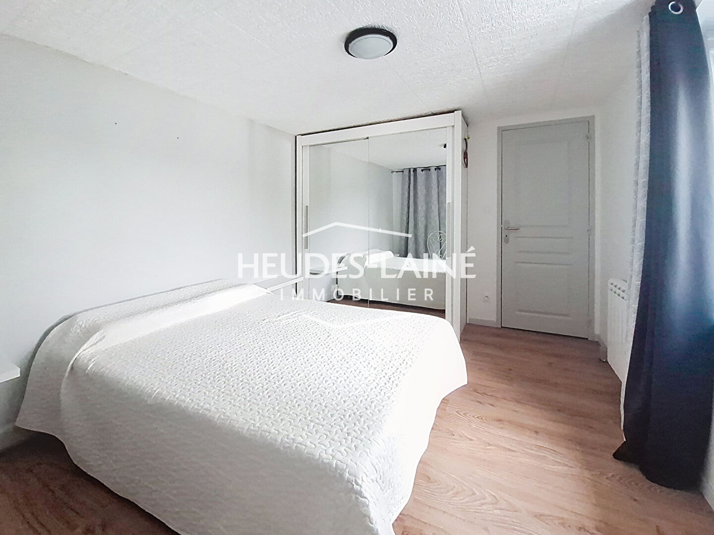 Photo 7 — HEUDES LAINE