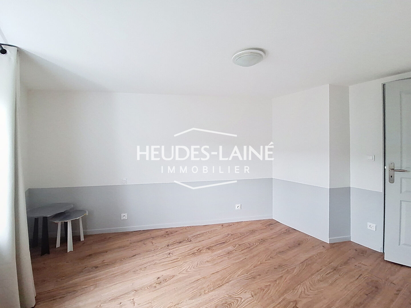 Photo 8 — HEUDES LAINE