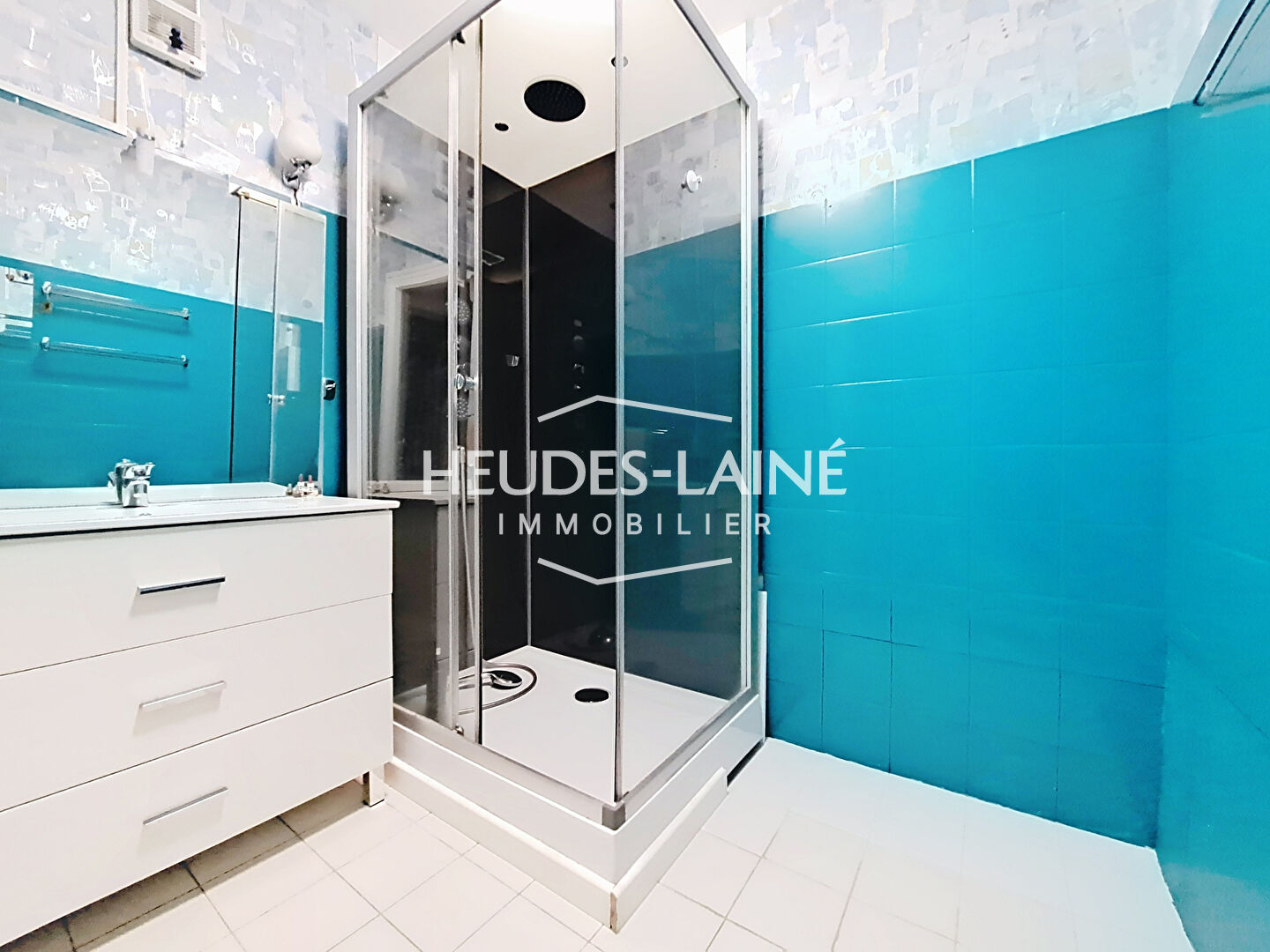 Photo 9 — HEUDES LAINE