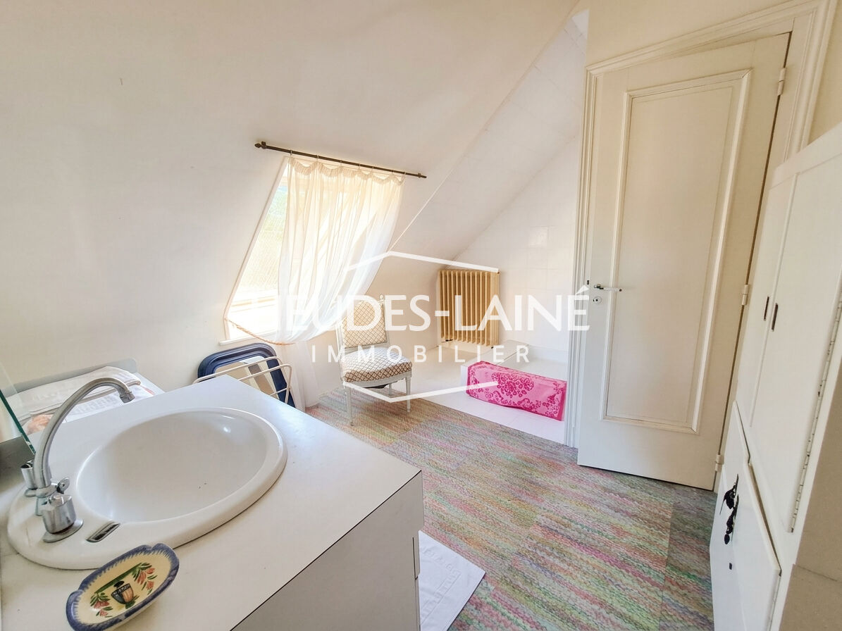 Photo 16 — HEUDES LAINE