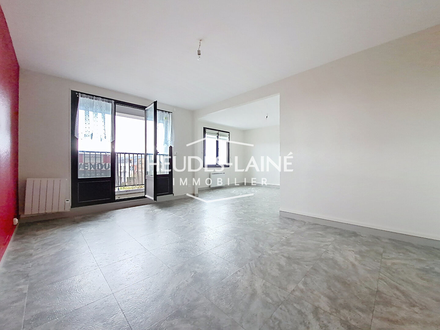 Photo 3 — HEUDES LAINE
