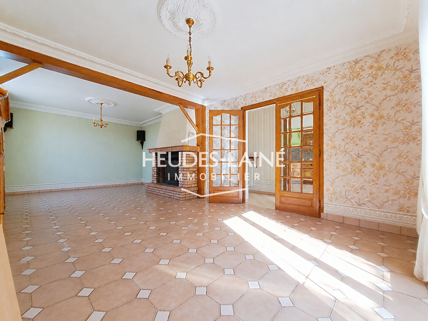 Photo 2 — HEUDES LAINE