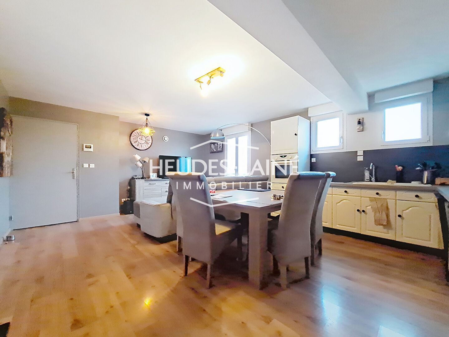 Photo 2 — HEUDES LAINE
