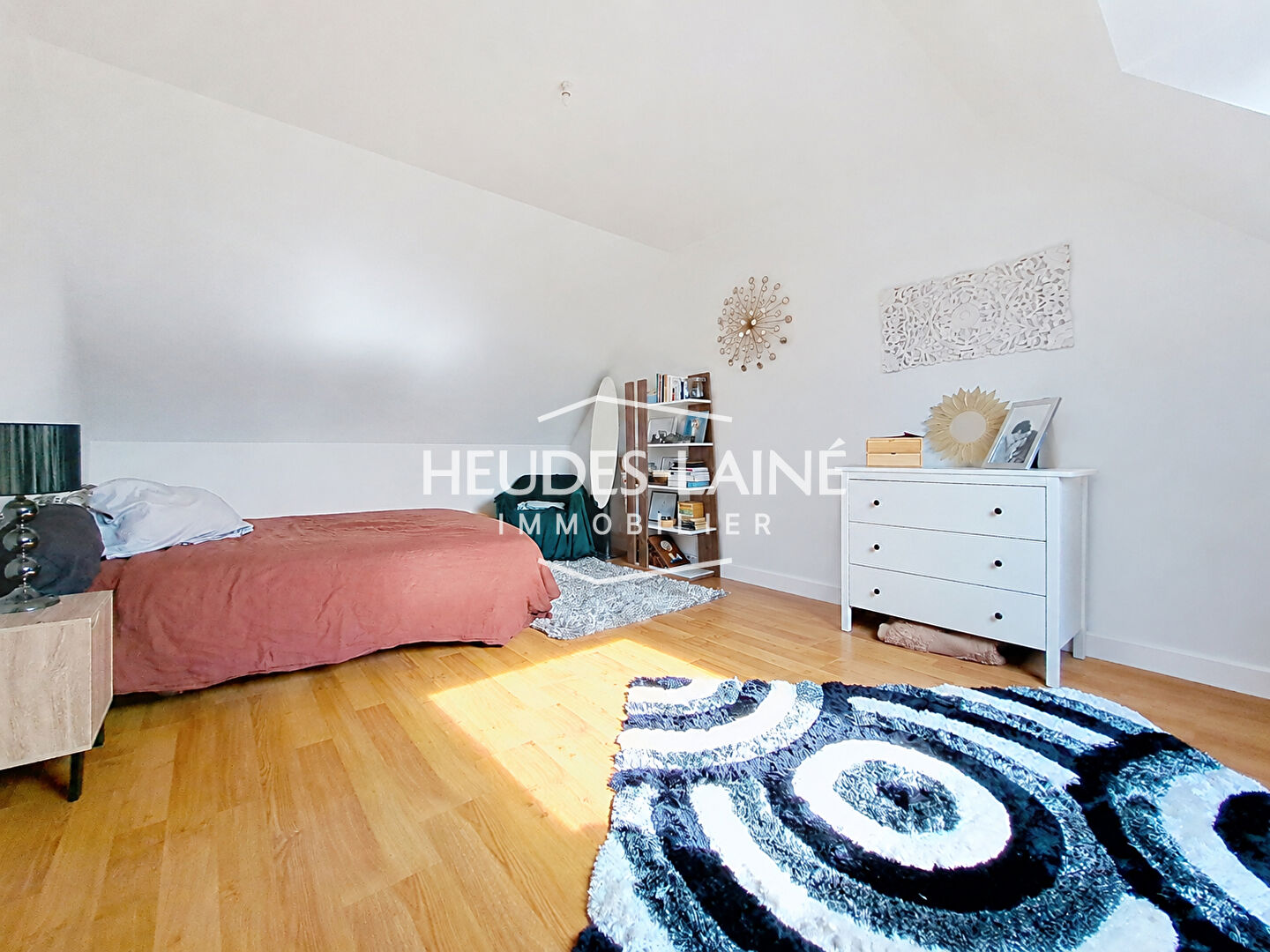 Photo 7 — HEUDES LAINE