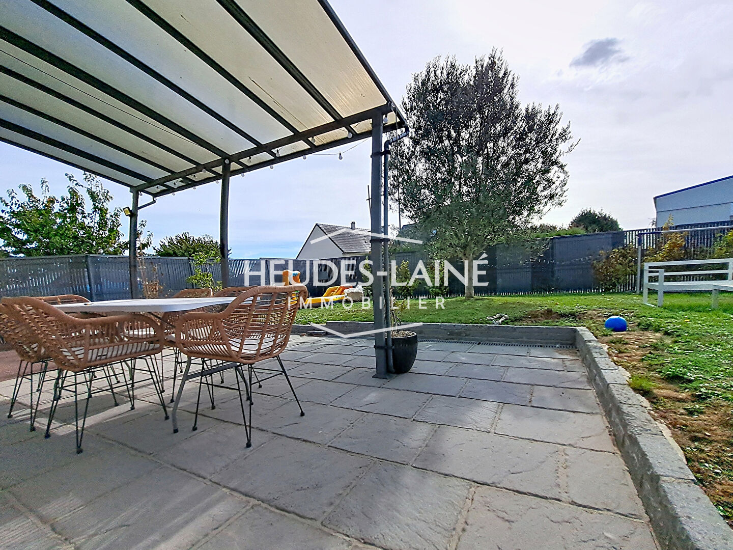 Photo 9 — HEUDES LAINE