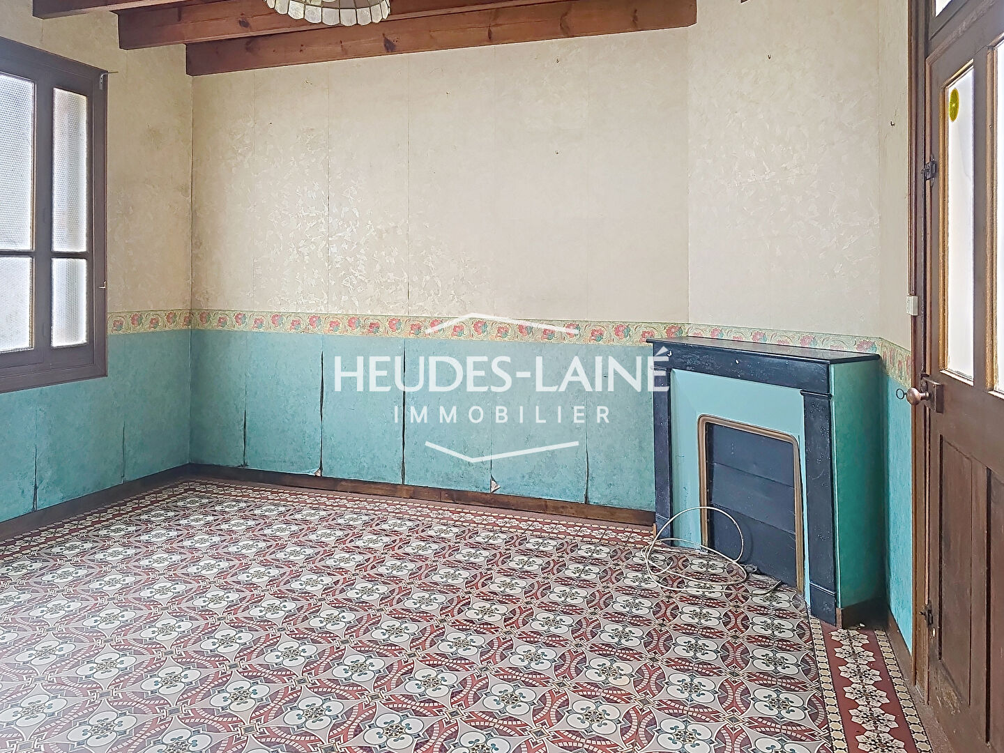 Photo 2 — HEUDES LAINE