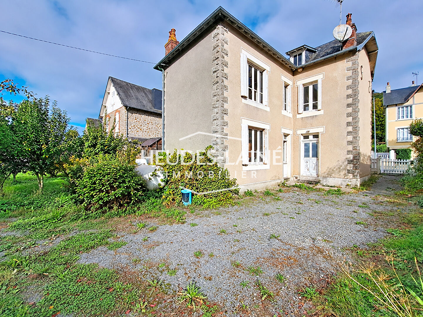 Photo 10 — HEUDES LAINE