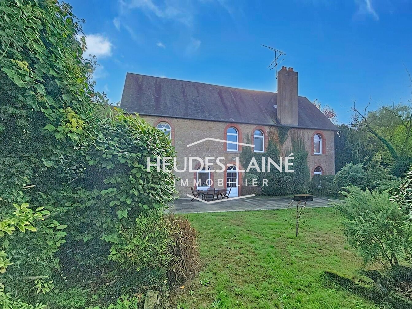 Photo 21 — HEUDES LAINE