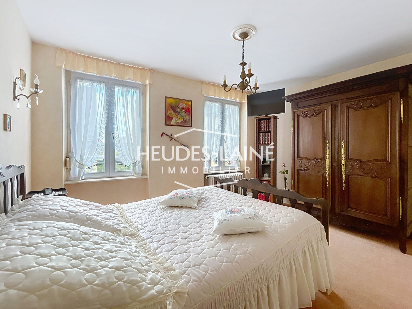 Photo 6 — HEUDES LAINE