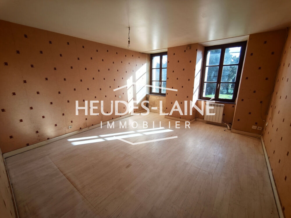 Photo 4 — HEUDES LAINE