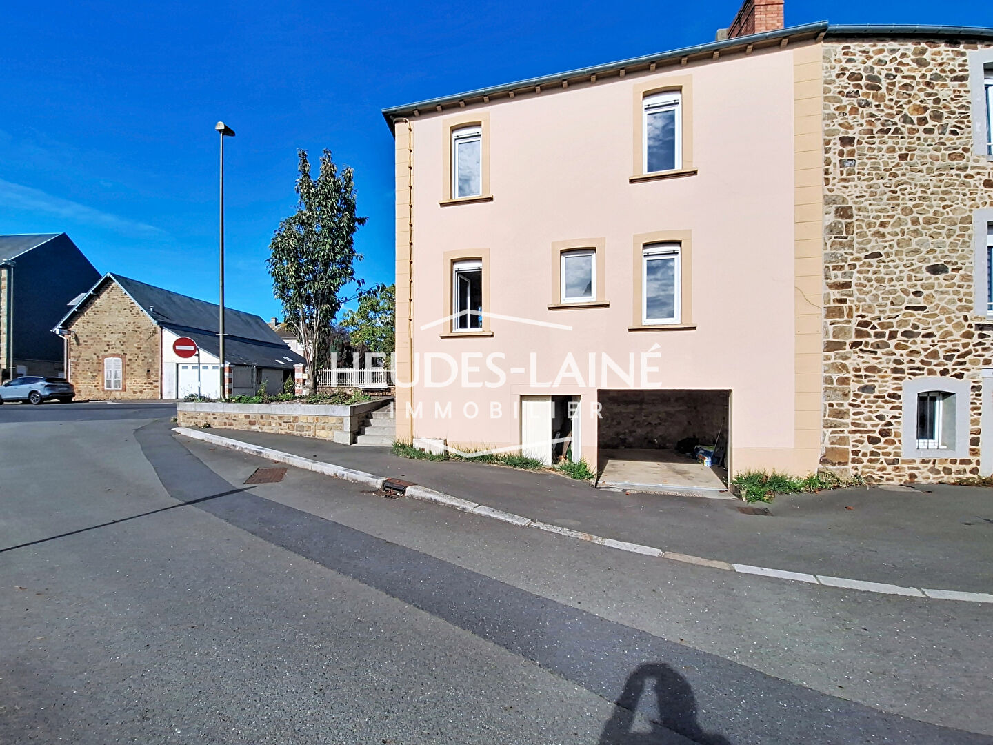 Photo 11 — HEUDES LAINE