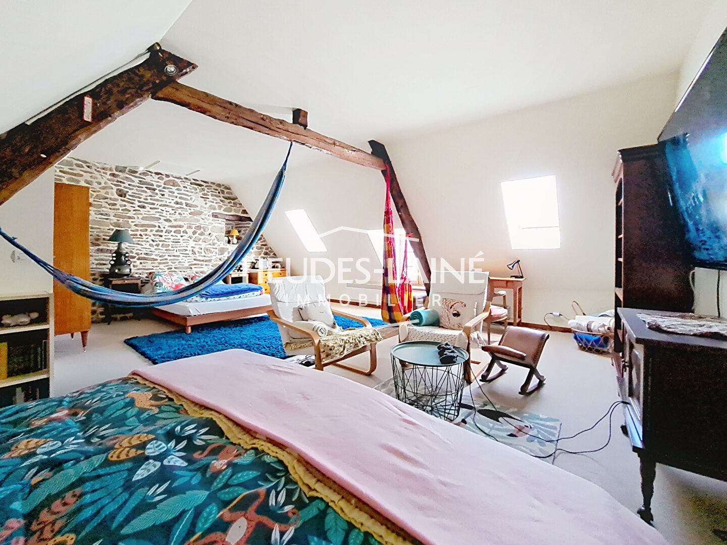 Photo 9 — HEUDES LAINE