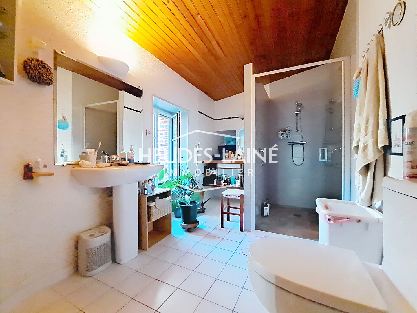Photo 8 — HEUDES LAINE