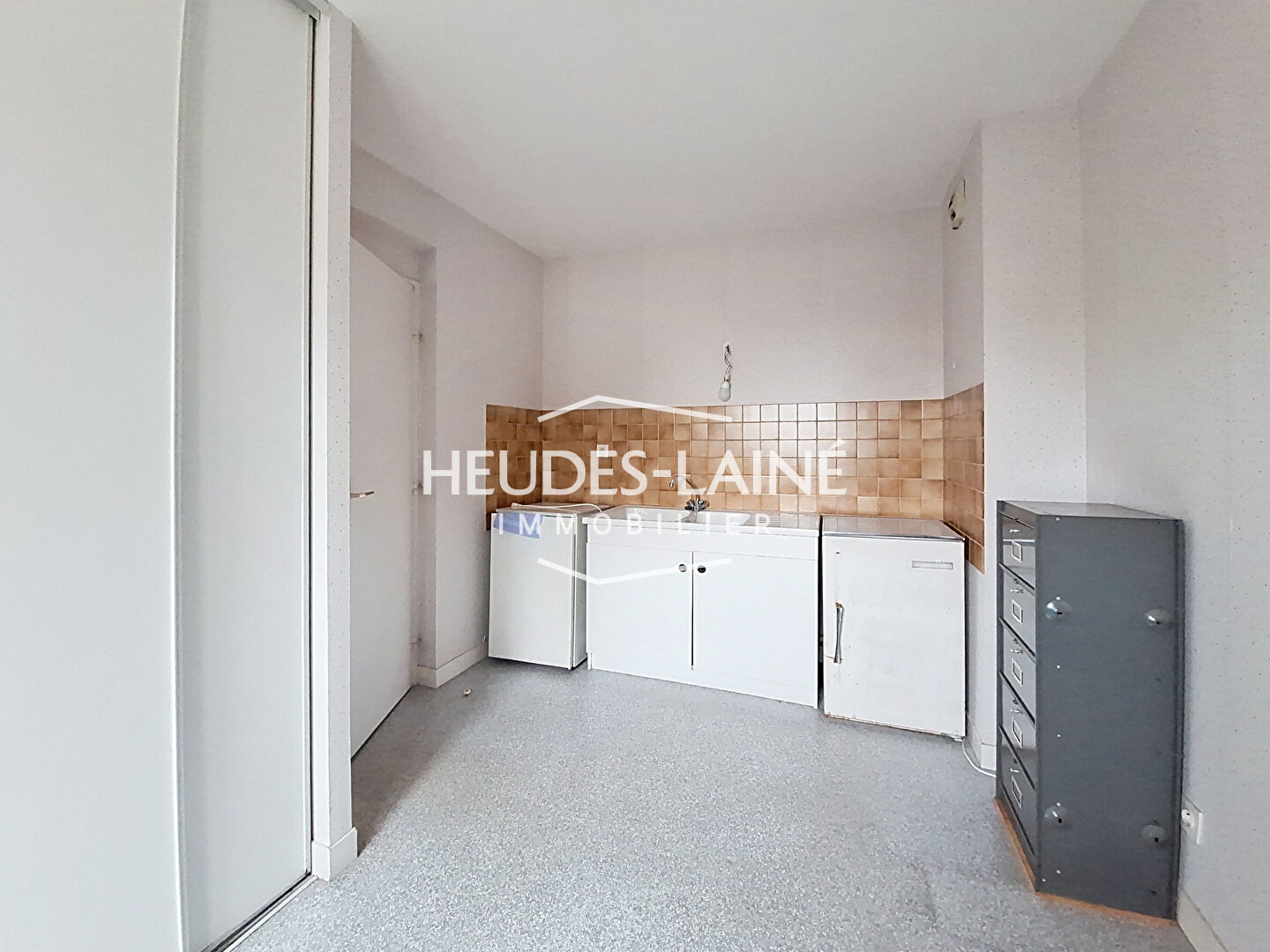Photo 7 — HEUDES LAINE