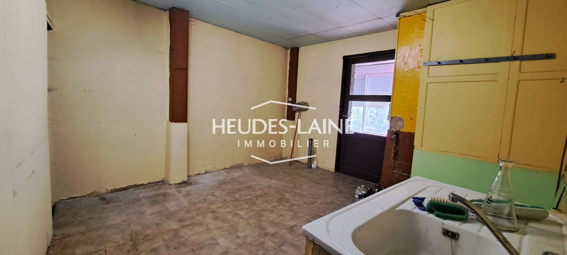 Photo 8 — HEUDES LAINE