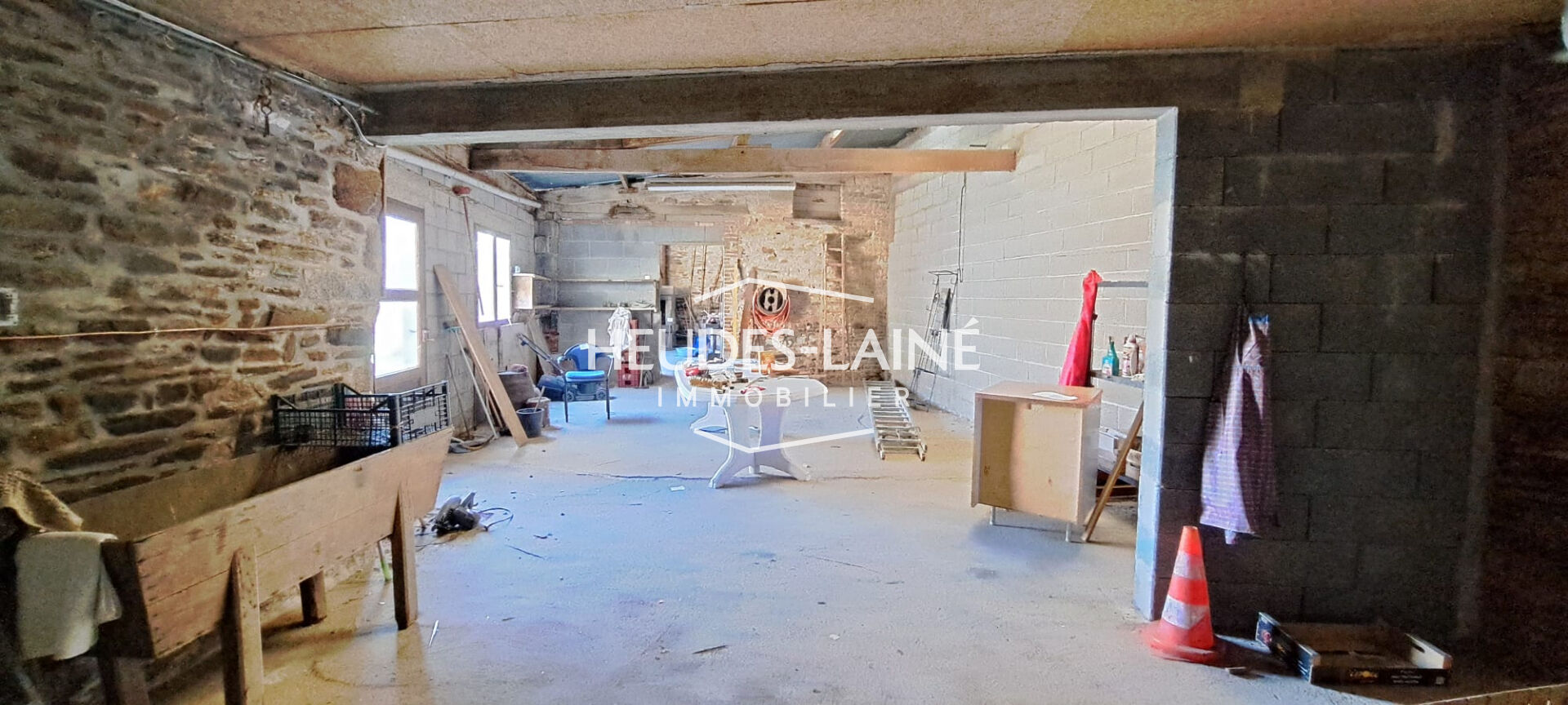 Photo 10 — HEUDES LAINE