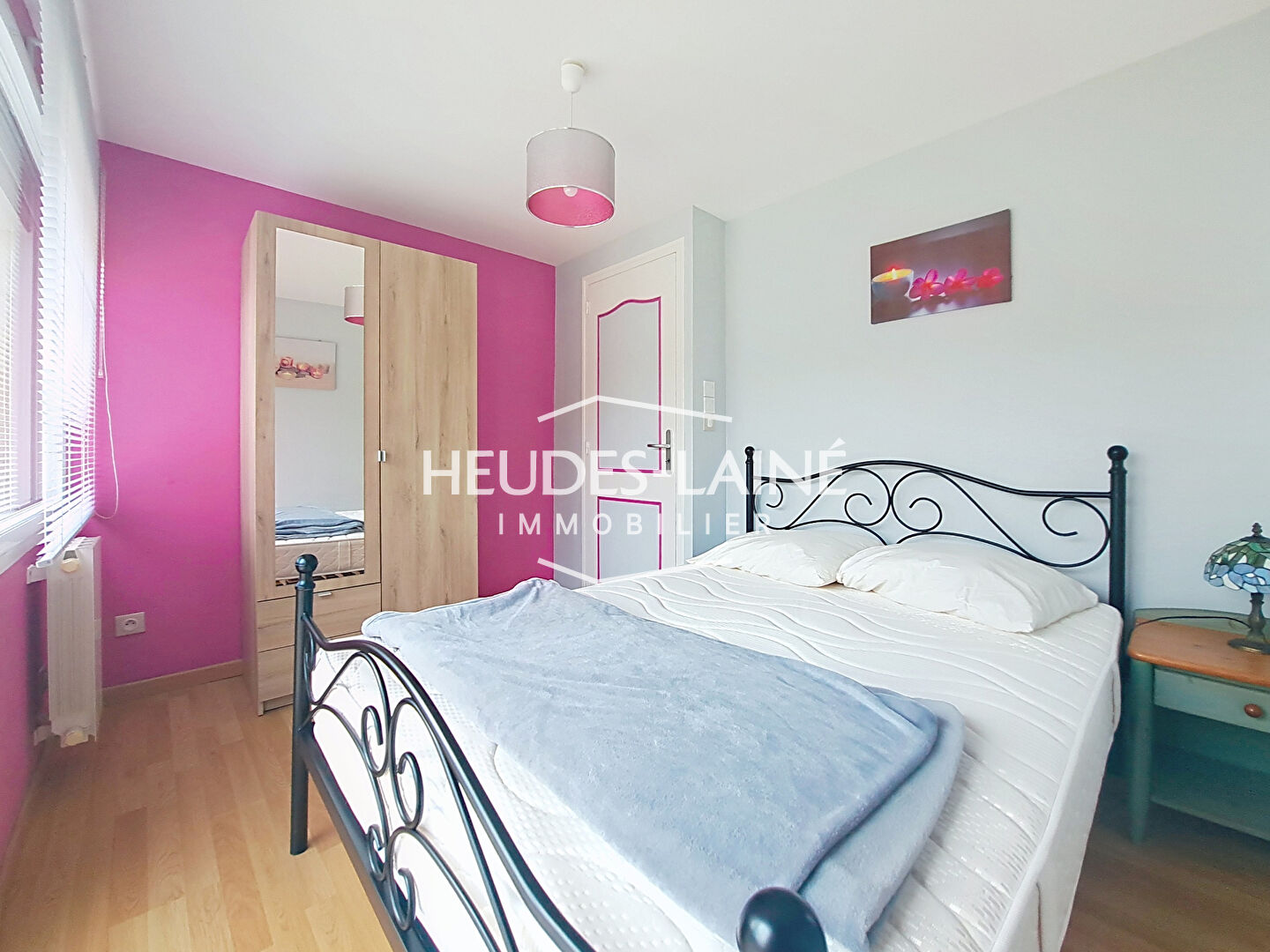 Photo 6 — HEUDES LAINE