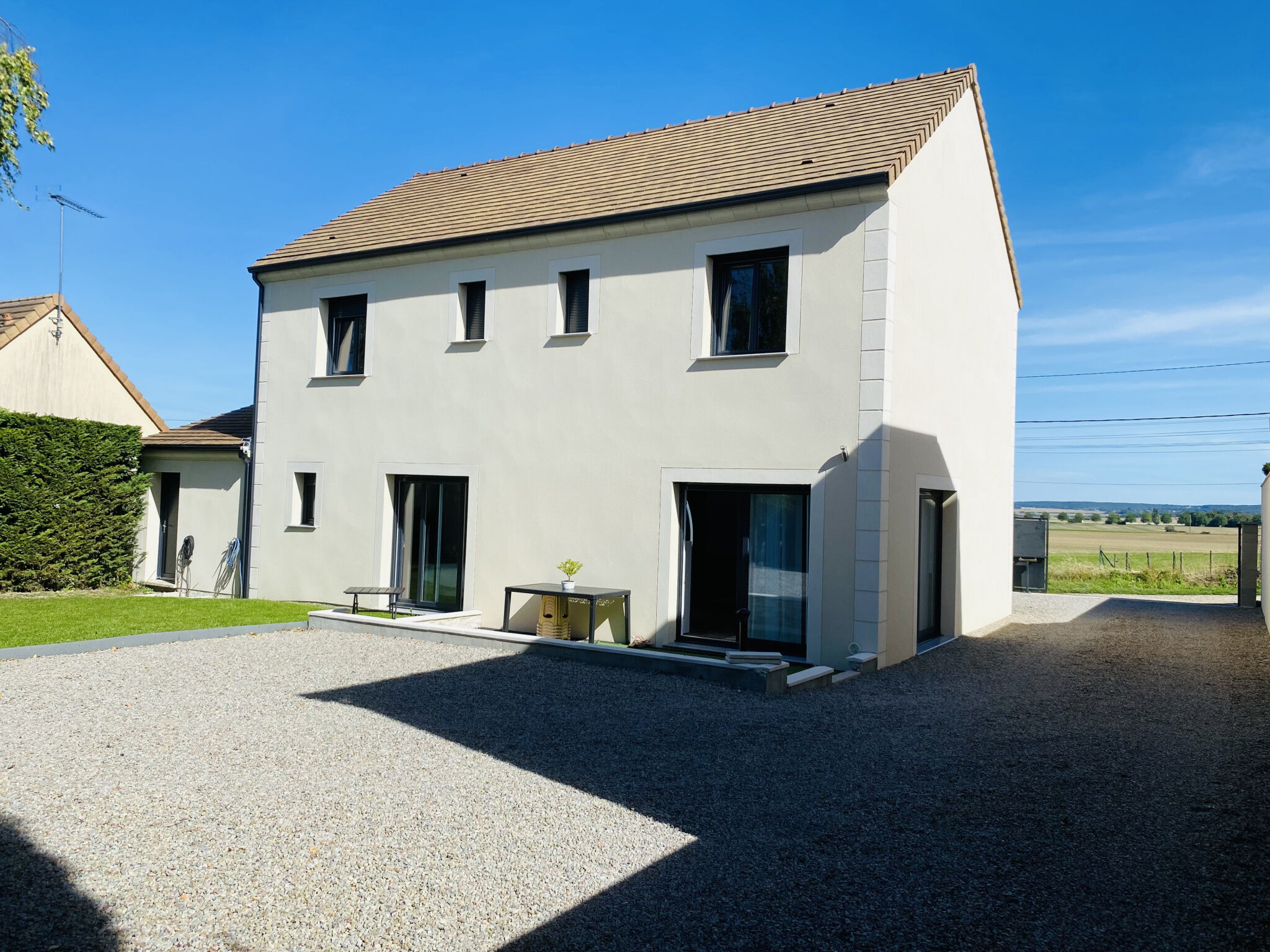 Photo 2 — LA QUEUE LEZ YVELINES IMMOBILIER