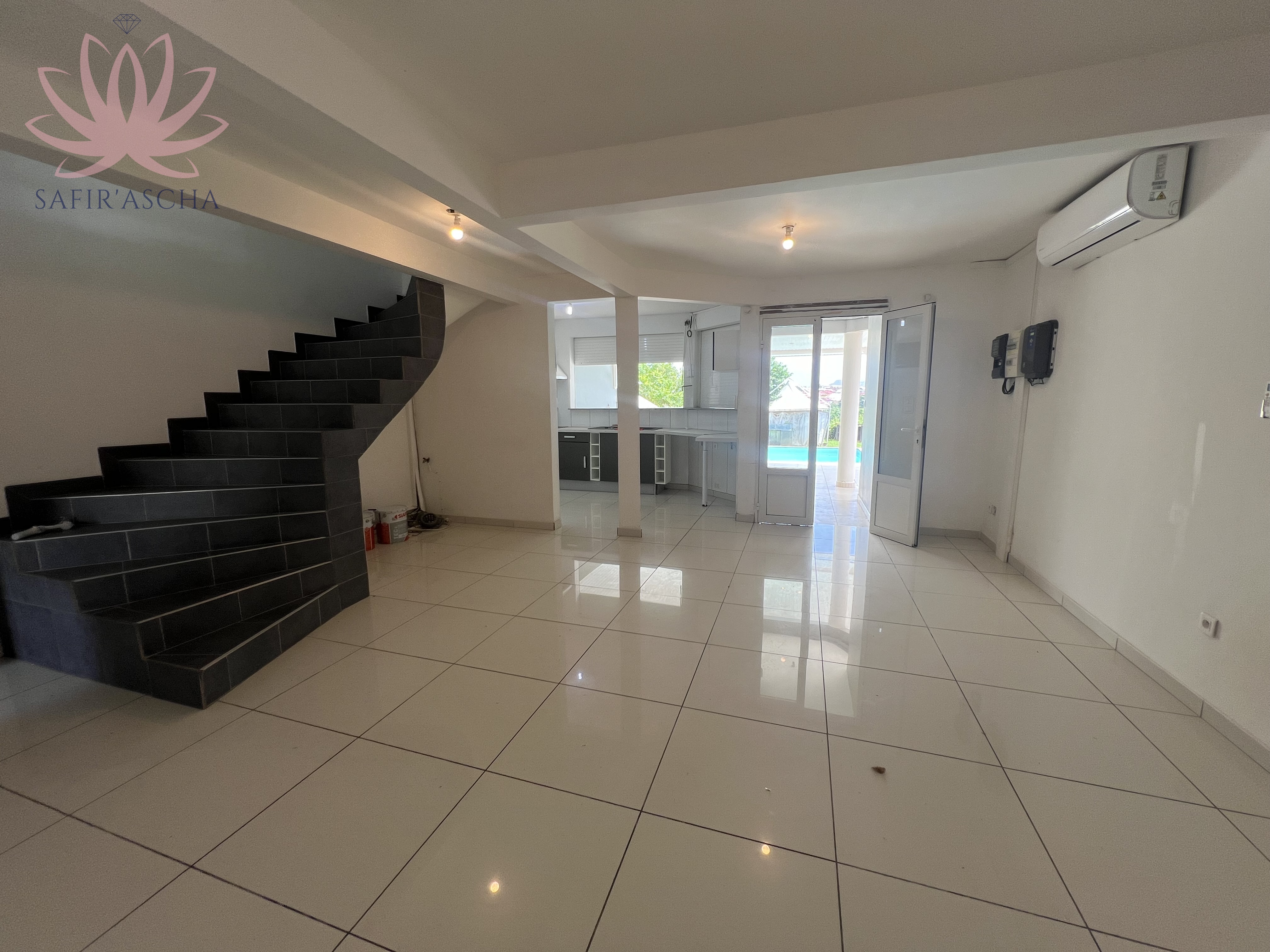 Photo 3 — Safir'Ascha