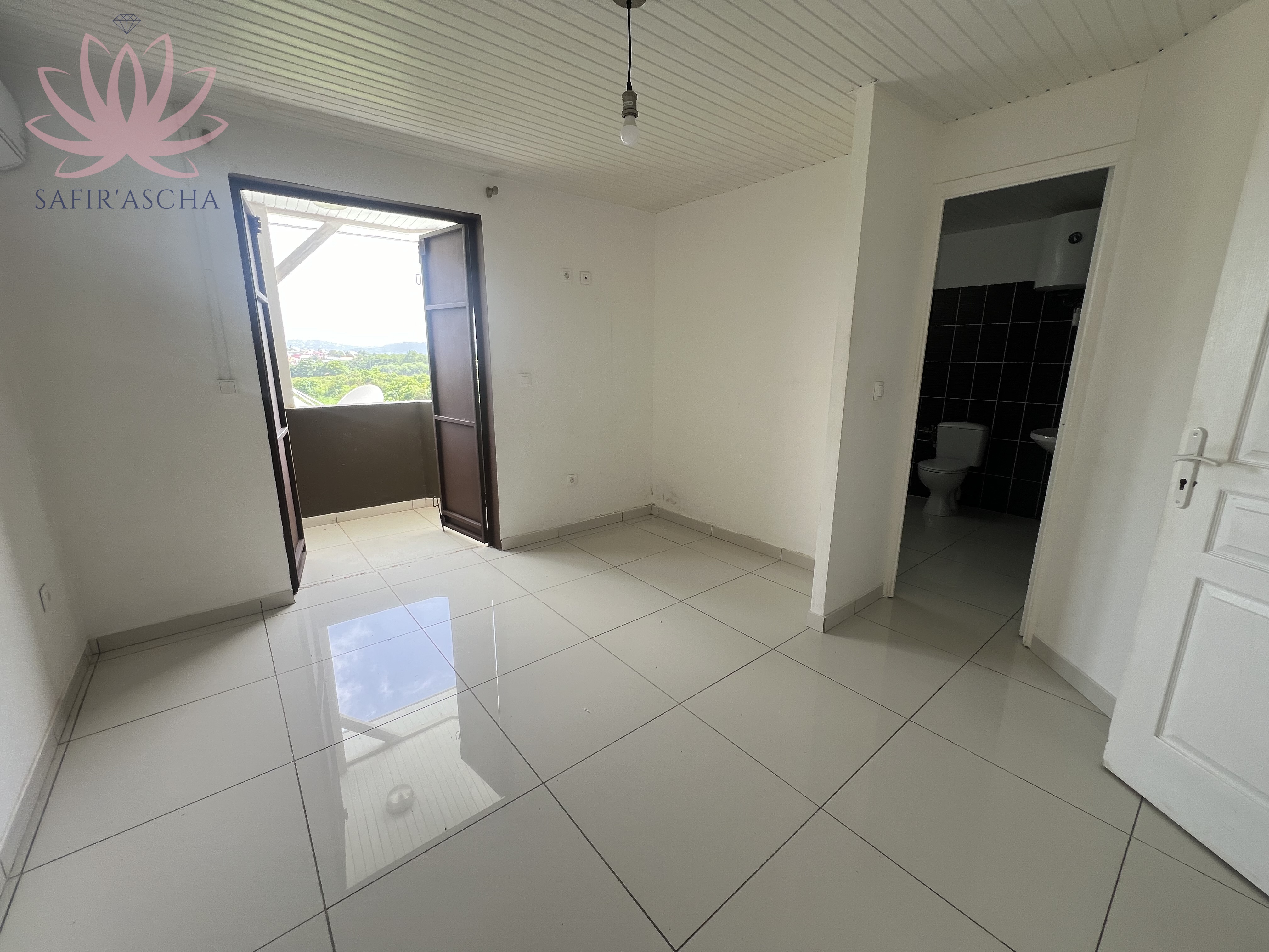 Photo 6 — Safir'Ascha