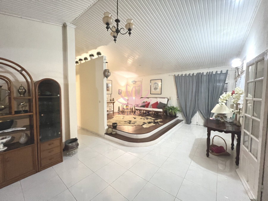 Photo 2 — Safir'Ascha