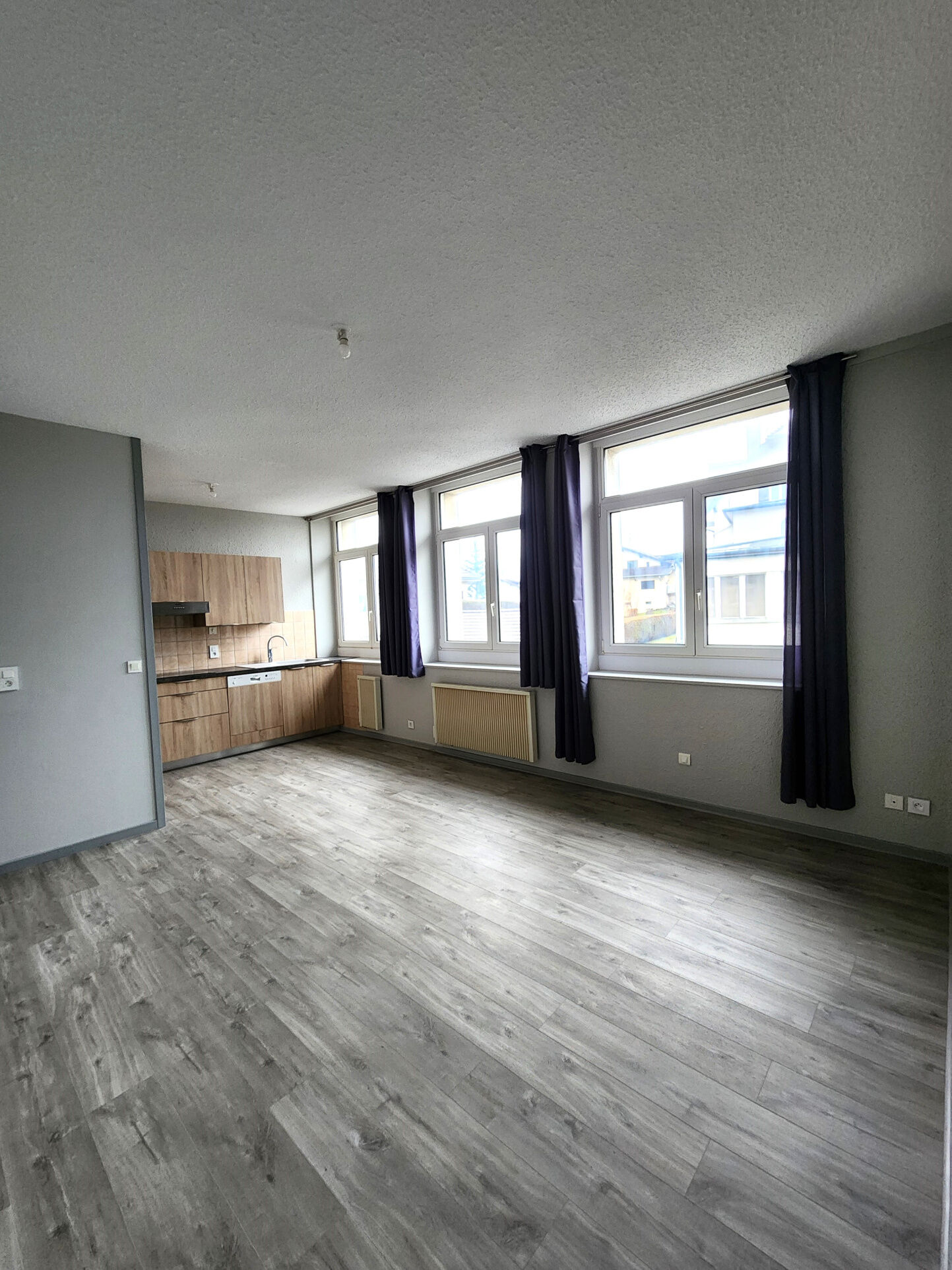 Photo 2 — AGENCE D'EXPERTS MORTEAU