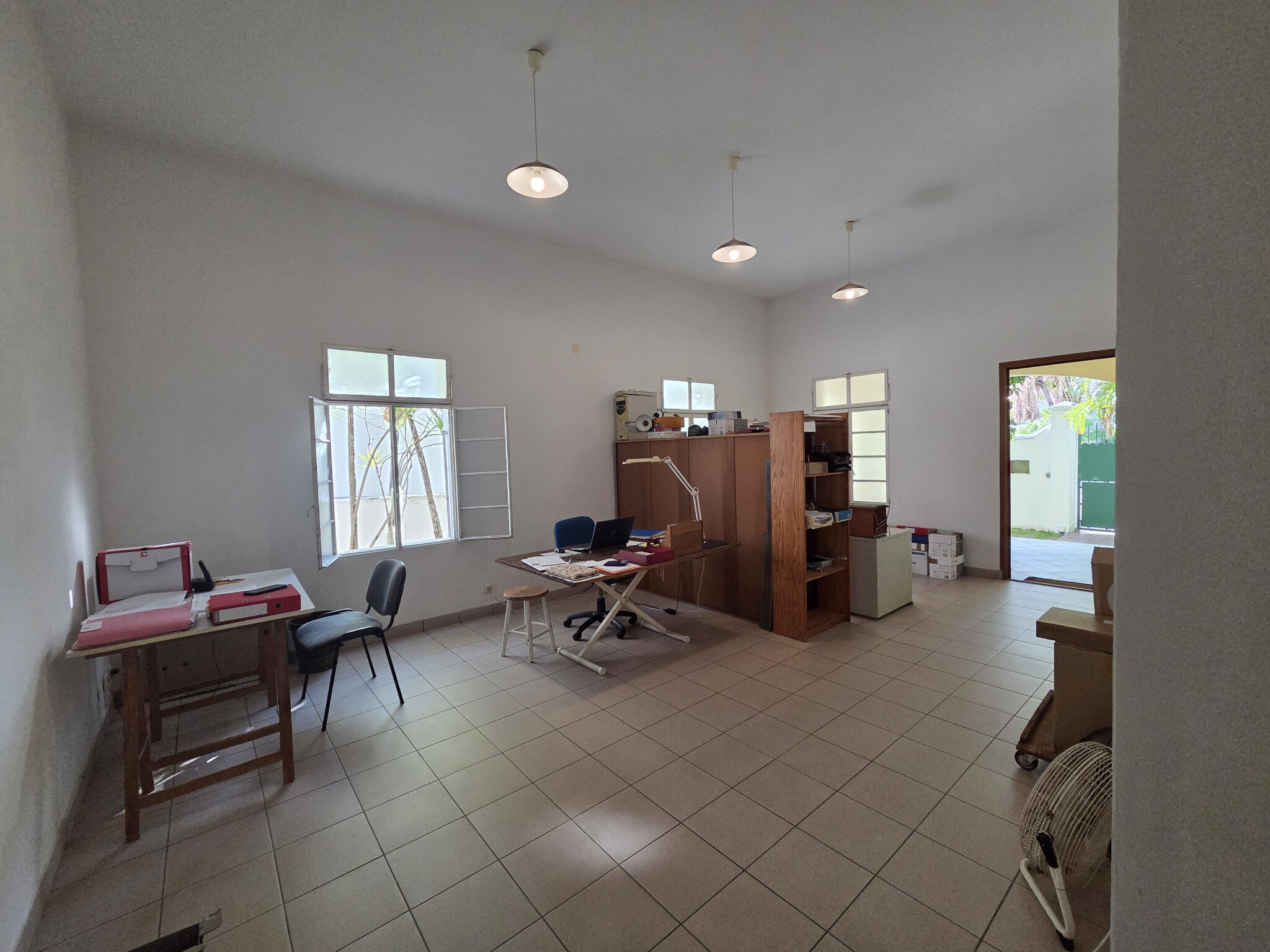 Photo 9 — LA NOUVELLE AGENCE