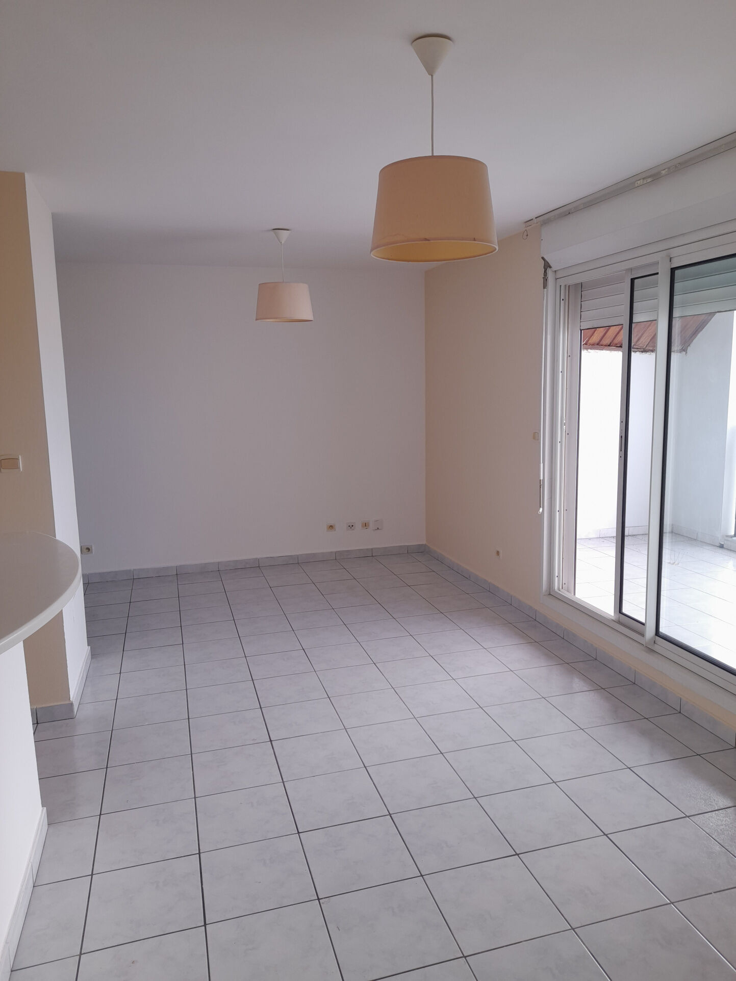 Photo 3 — LA NOUVELLE AGENCE