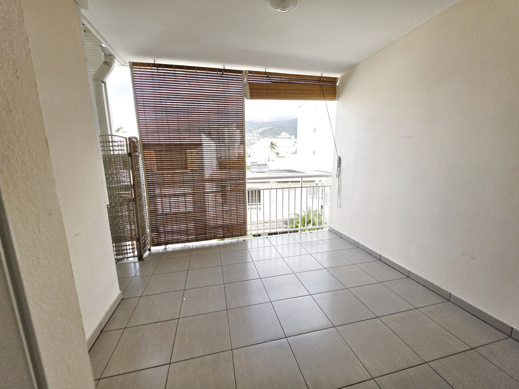 Photo 10 — LA NOUVELLE AGENCE