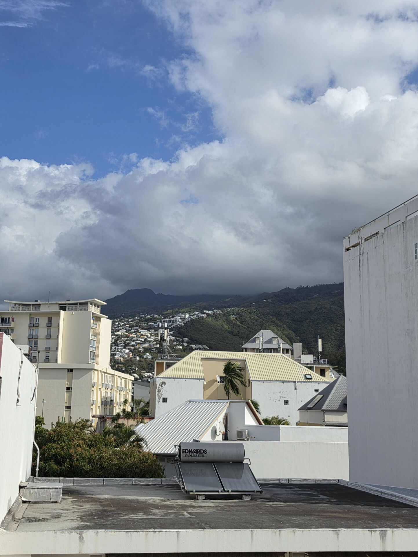 Photo 5 — LA NOUVELLE AGENCE