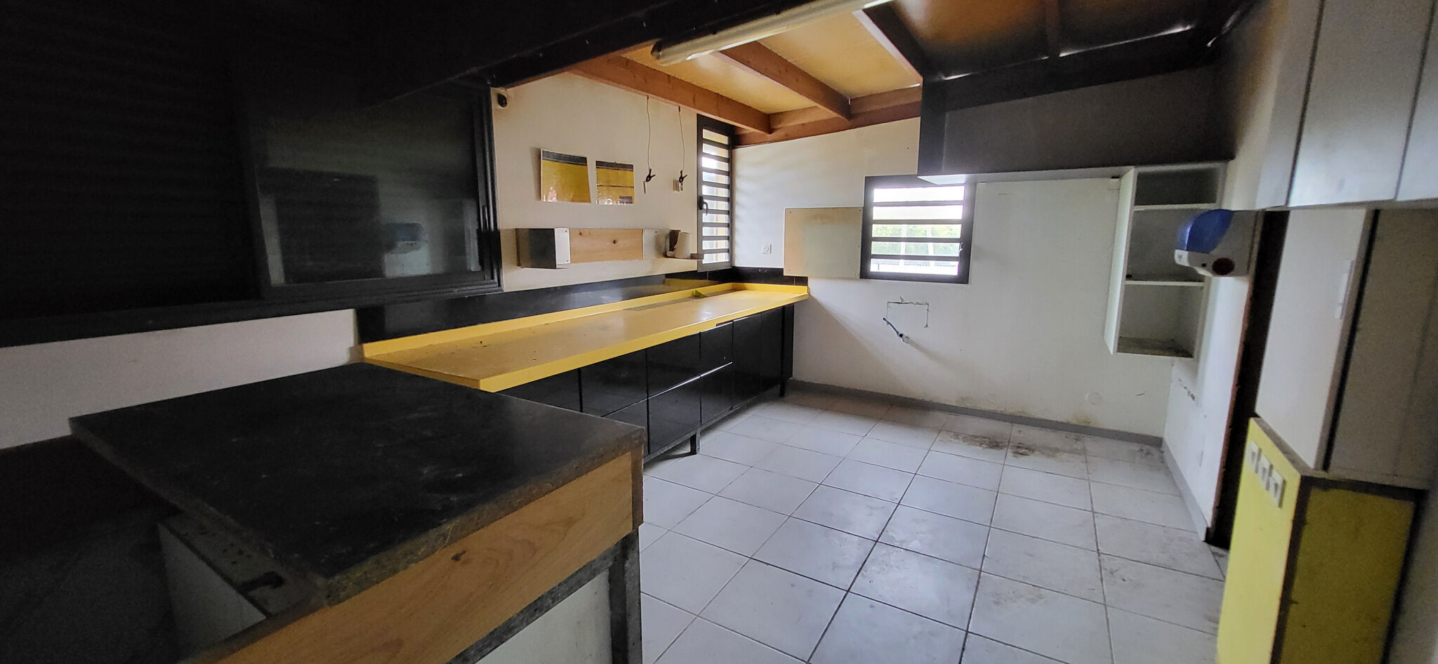Photo 4 — LA NOUVELLE AGENCE