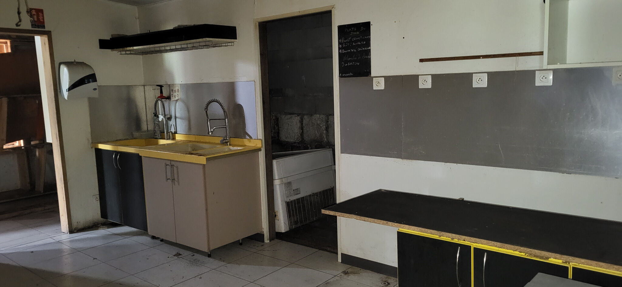 Photo 5 — LA NOUVELLE AGENCE