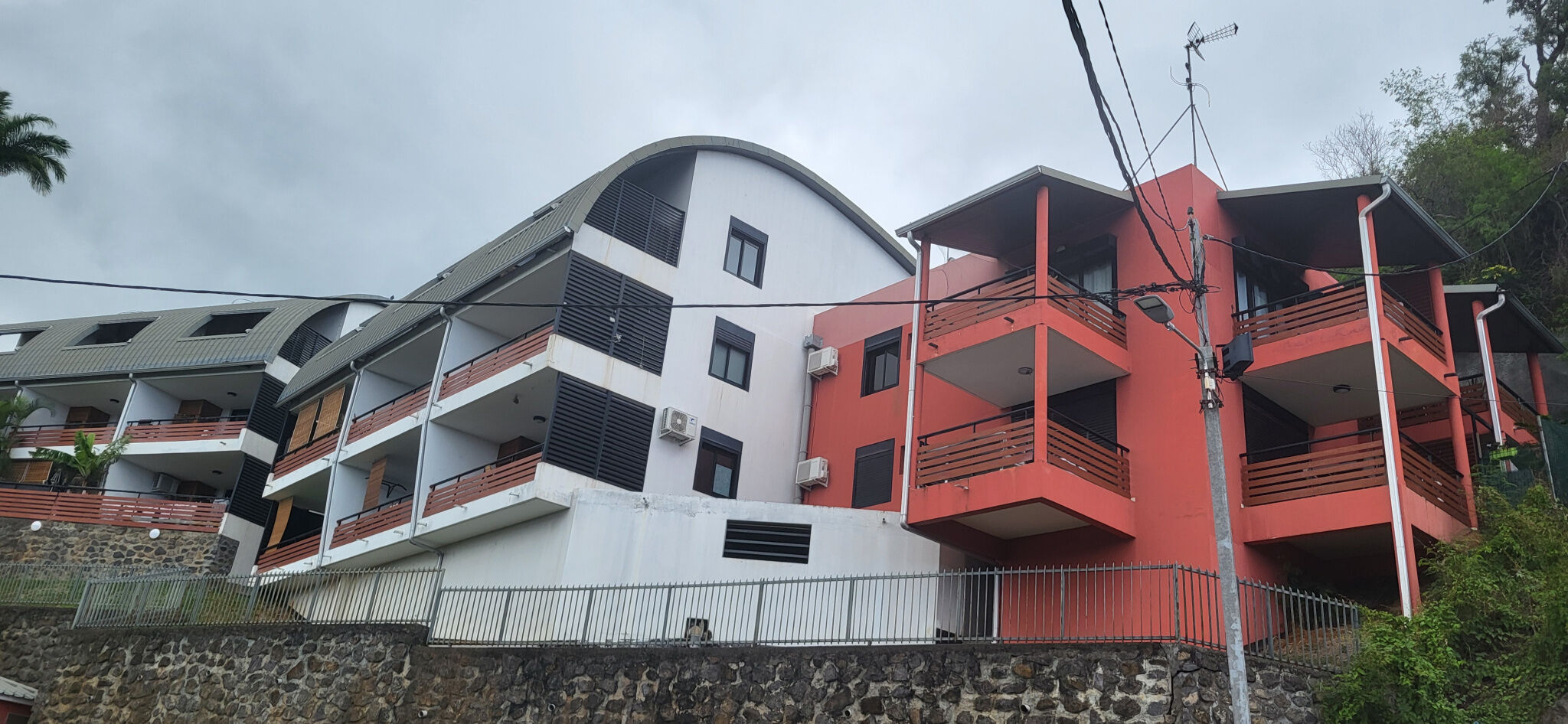 Photo 7 — LA NOUVELLE AGENCE