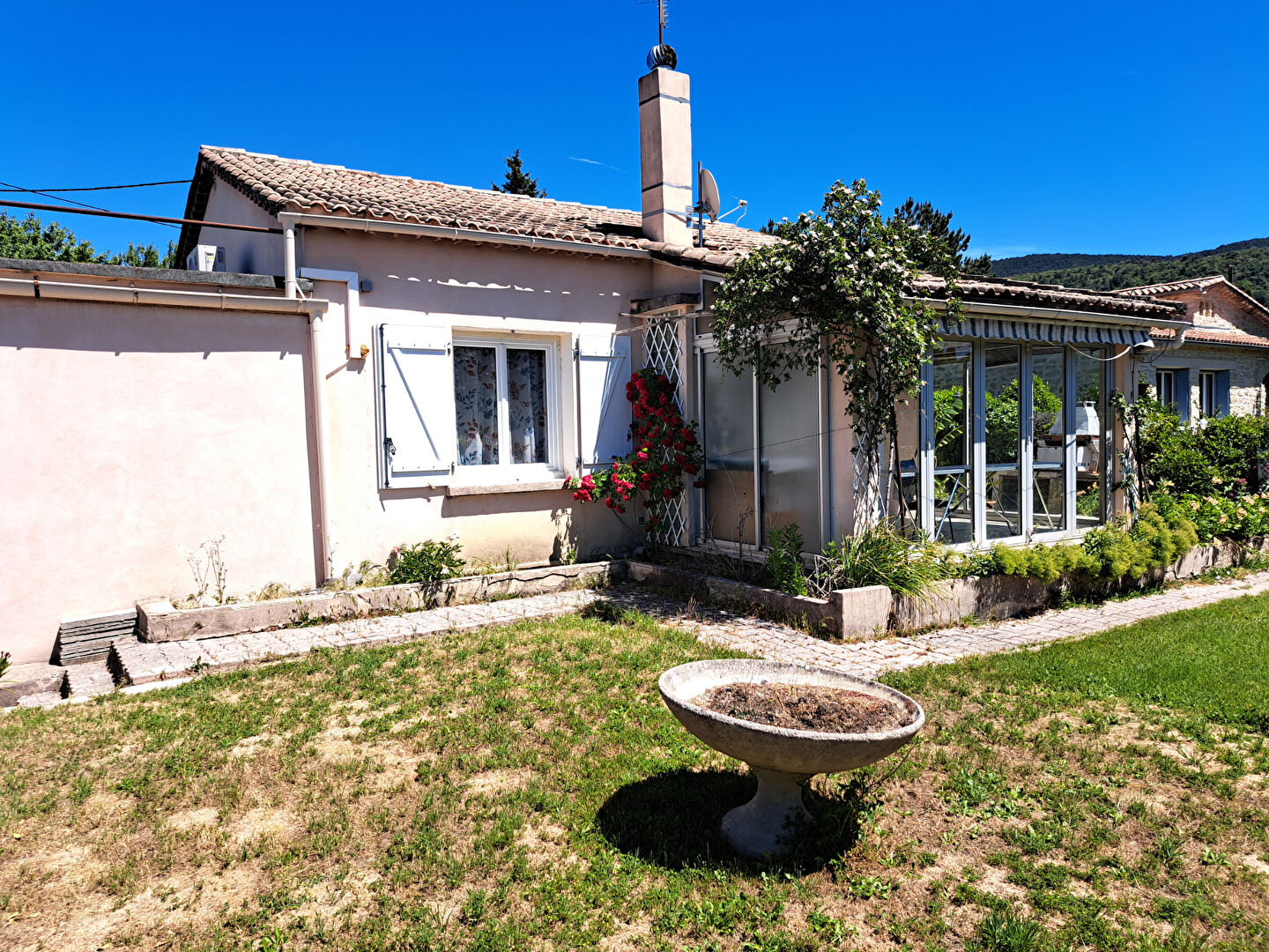 Photo 2 — VENTOUX IMMOBILIER