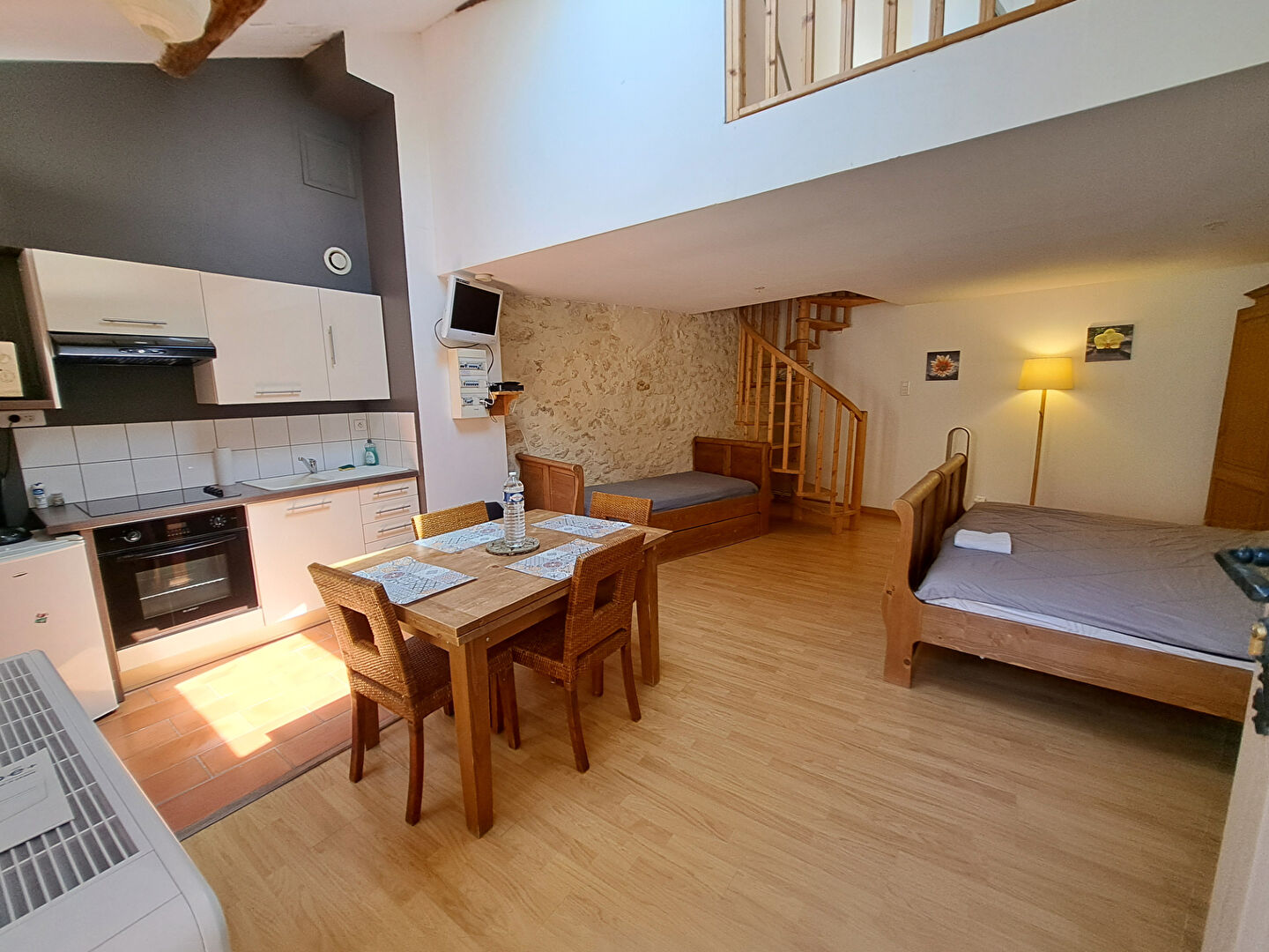 Photo 2 — VENTOUX IMMOBILIER