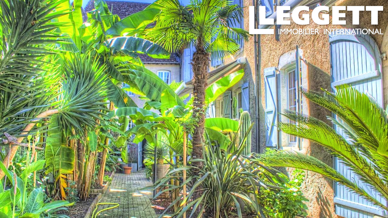 Photo 2 — LEGGETT IMMOBILIER