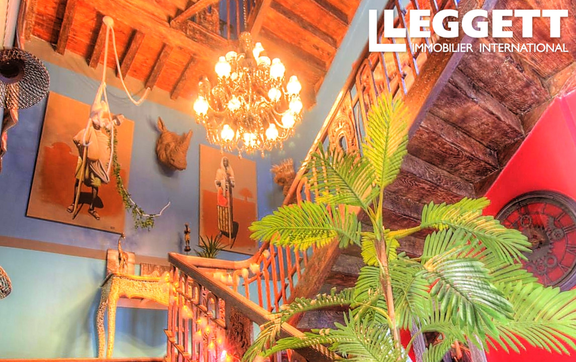 Photo 8 — LEGGETT IMMOBILIER