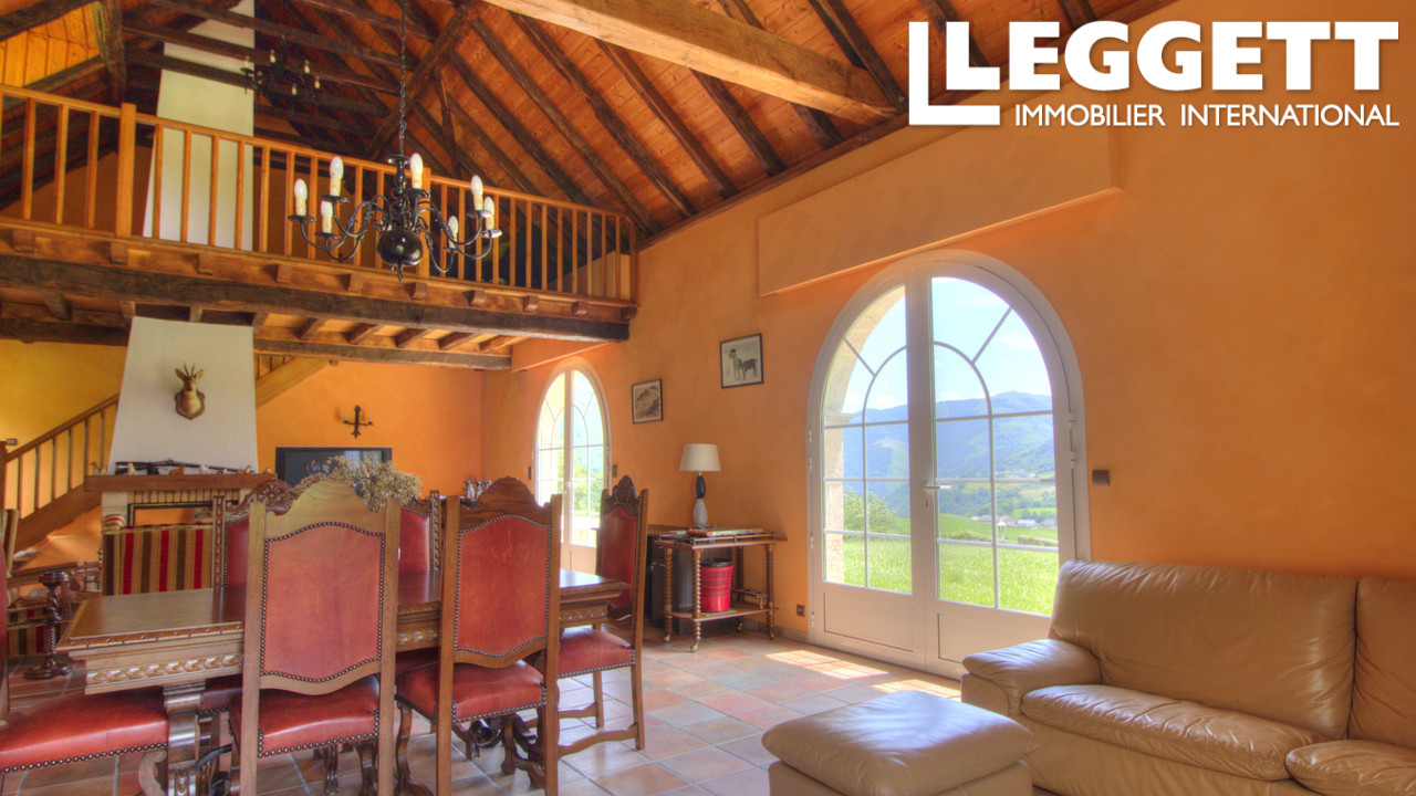 Photo 4 — LEGGETT IMMOBILIER