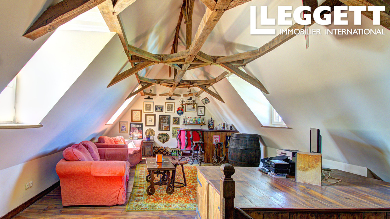 Photo 7 — LEGGETT IMMOBILIER
