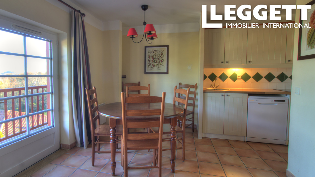 Photo 4 — LEGGETT IMMOBILIER