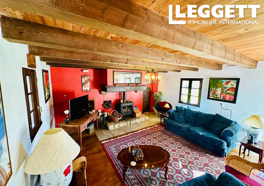 Photo 4 — LEGGETT IMMOBILIER